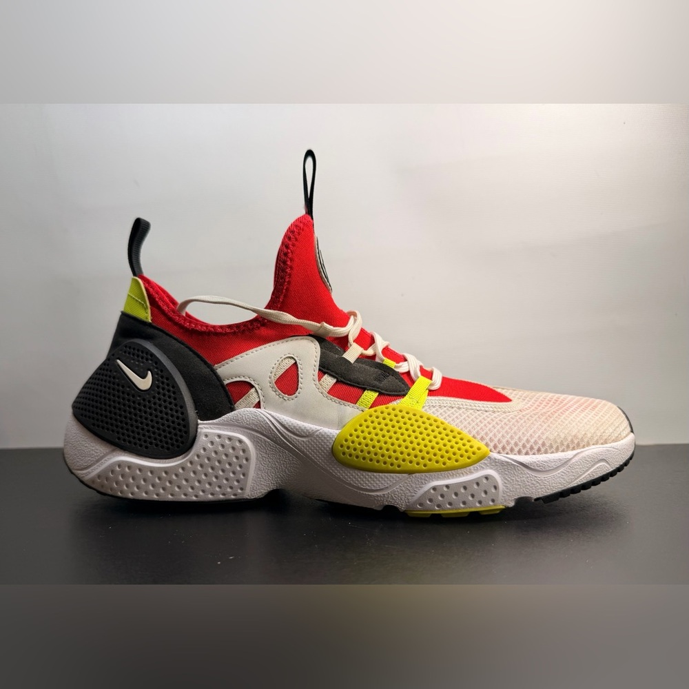 Nike Huarache EDGE Size 10.5 Men’s